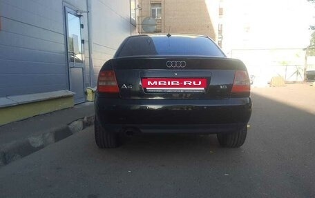 Audi A4, 1999 год, 260 000 рублей, 3 фотография