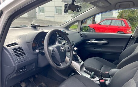 Toyota Auris II, 2012 год, 815 000 рублей, 10 фотография