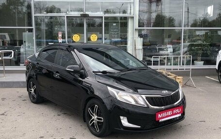 KIA Rio III рестайлинг, 2014 год, 900 000 рублей, 3 фотография