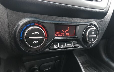 KIA Rio III рестайлинг, 2014 год, 900 000 рублей, 14 фотография