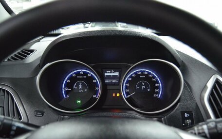 Hyundai ix35 I рестайлинг, 2010 год, 1 080 000 рублей, 13 фотография