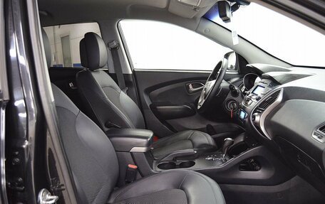 Hyundai ix35 I рестайлинг, 2010 год, 1 080 000 рублей, 24 фотография