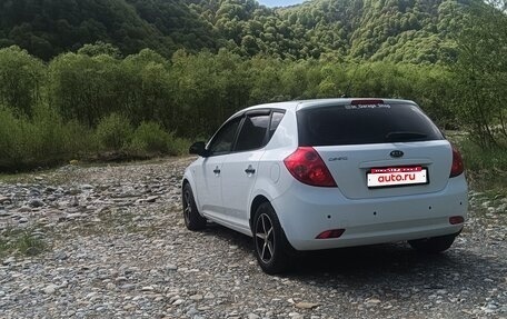 KIA cee'd I рестайлинг, 2009 год, 580 000 рублей, 1 фотография