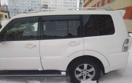 Mitsubishi Pajero IV, 2011 год, 1 250 000 рублей, 9 фотография