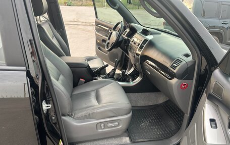 Toyota Land Cruiser Prado 120 рестайлинг, 2008 год, 2 970 000 рублей, 21 фотография