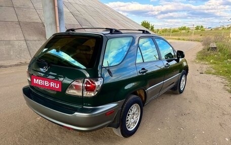 Lexus RX IV рестайлинг, 2001 год, 880 000 рублей, 6 фотография