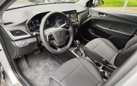 Hyundai Solaris II рестайлинг, 2017 год, 1 180 000 рублей, 10 фотография