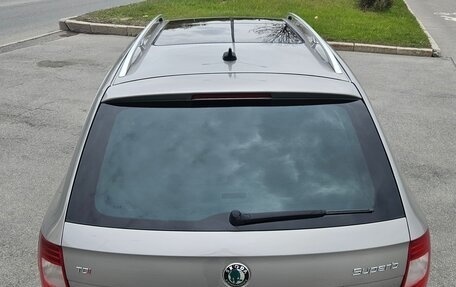 Skoda Superb III рестайлинг, 2012 год, 1 800 000 рублей, 22 фотография