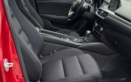 Mazda 6, 2016 год, 2 300 000 рублей, 22 фотография