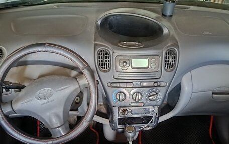 Toyota Yaris Verso, 2000 год, 450 000 рублей, 3 фотография