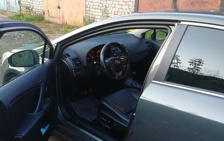 Toyota Avensis III рестайлинг, 2009 год, 1 330 000 рублей, 6 фотография