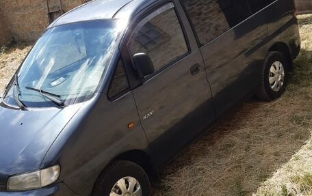 Hyundai H-1 II рестайлинг, 1998 год, 550 000 рублей, 4 фотография