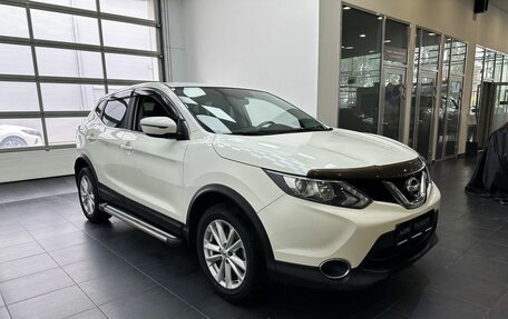 Nissan Qashqai, 2018 год, 1 984 900 рублей, 3 фотография