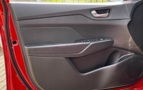 Hyundai Solaris II рестайлинг, 2017 год, 1 149 000 рублей, 23 фотография