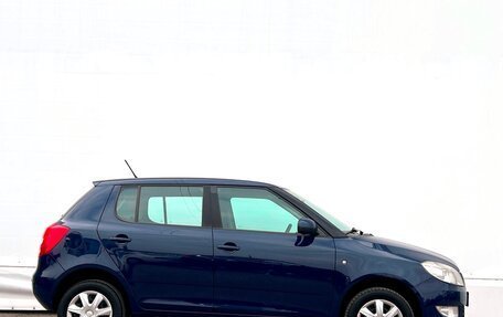 Skoda Fabia II, 2013 год, 542 100 рублей, 11 фотография