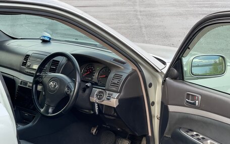 Toyota Mark II IX (X110), 2004 год, 750 000 рублей, 9 фотография