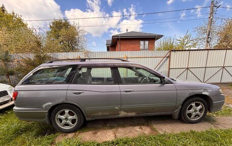 Nissan Avenir II, 2002 год, 300 000 рублей, 2 фотография