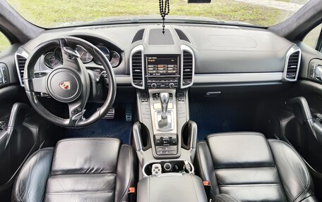 Porsche Cayenne III, 2010 год, 2 099 000 рублей, 14 фотография