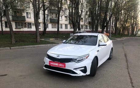 KIA Optima IV, 2019 год, 2 400 000 рублей, 3 фотография