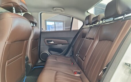Chevrolet Cruze II, 2014 год, 1 099 000 рублей, 14 фотография