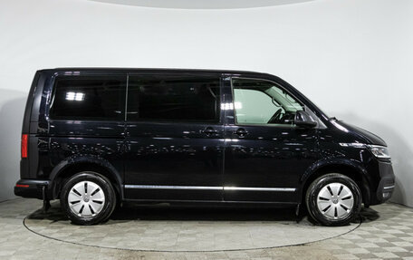 Volkswagen Caravelle T6 рестайлинг, 2021 год, 4 849 000 рублей, 4 фотография