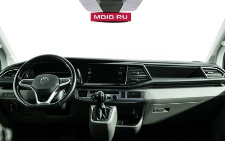 Volkswagen Caravelle T6 рестайлинг, 2021 год, 4 849 000 рублей, 13 фотография
