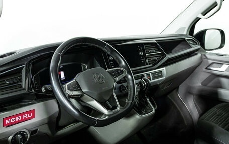 Volkswagen Caravelle T6 рестайлинг, 2021 год, 4 849 000 рублей, 11 фотография