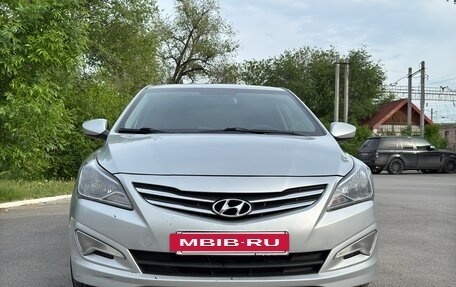 Hyundai Solaris II рестайлинг, 2014 год, 1 120 000 рублей, 3 фотография