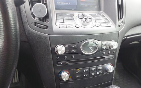 Infiniti G, 2011 год, 1 800 000 рублей, 2 фотография