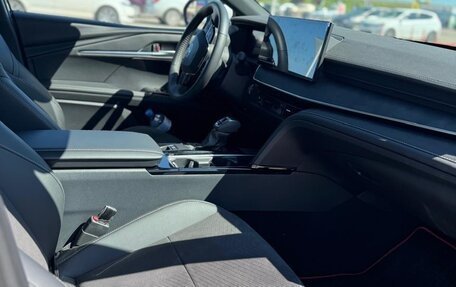 Toyota Camry, 2024 год, 3 950 000 рублей, 4 фотография