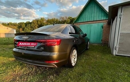 Audi A4, 2017 год, 2 860 000 рублей, 2 фотография