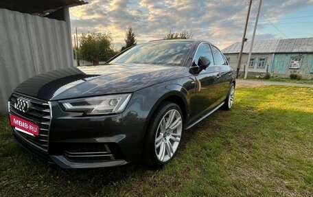 Audi A4, 2017 год, 2 860 000 рублей, 3 фотография