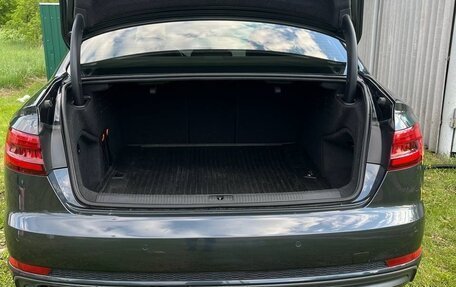 Audi A4, 2017 год, 2 860 000 рублей, 16 фотография