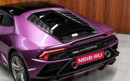 Lamborghini Huracán, 2022 год, 25 900 000 рублей, 14 фотография