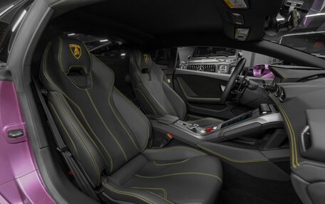 Lamborghini Huracán, 2022 год, 25 900 000 рублей, 29 фотография