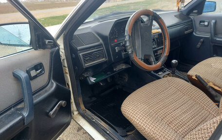 Audi 100, 1986 год, 135 000 рублей, 2 фотография