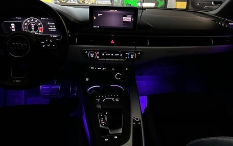 Audi A4, 2017 год, 3 000 000 рублей, 17 фотография