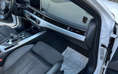 Audi A4, 2017 год, 3 000 000 рублей, 16 фотография