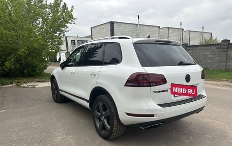 Volkswagen Touareg III, 2013 год, 3 000 000 рублей, 2 фотография