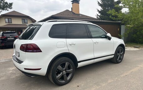 Volkswagen Touareg III, 2013 год, 3 000 000 рублей, 4 фотография