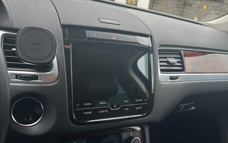 Volkswagen Touareg III, 2013 год, 3 000 000 рублей, 10 фотография