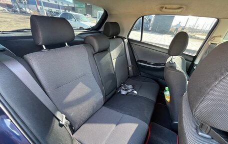 Toyota Corolla, 2003 год, 850 000 рублей, 6 фотография
