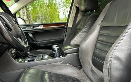 Volkswagen Touareg III, 2015 год, 2 290 990 рублей, 11 фотография