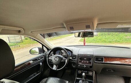 Volkswagen Touareg III, 2015 год, 2 290 990 рублей, 15 фотография