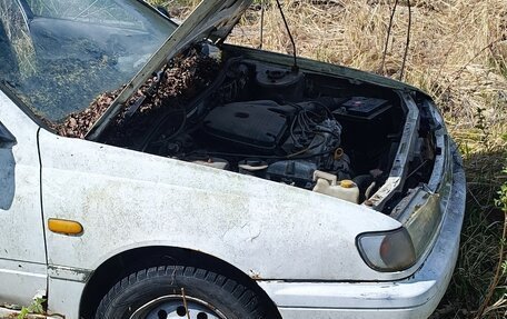 Nissan Sunny N13, 1991 год, 40 000 рублей, 5 фотография