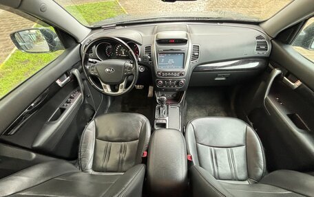 KIA Sorento II рестайлинг, 2015 год, 1 750 000 рублей, 22 фотография