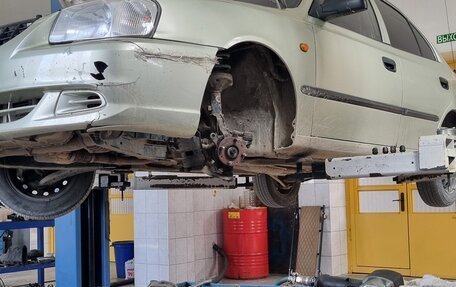 Hyundai Accent II, 2005 год, 388 888 рублей, 20 фотография