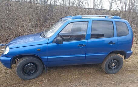 Chevrolet Niva I рестайлинг, 2006 год, 267 000 рублей, 2 фотография