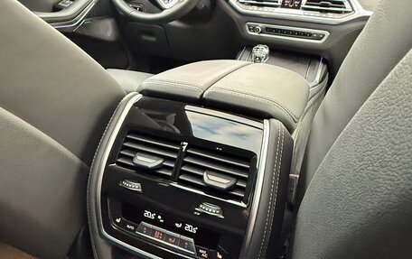 BMW X7, 2021 год, 11 850 000 рублей, 6 фотография