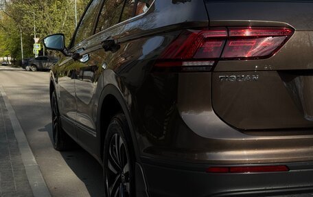 Volkswagen Tiguan II, 2020 год, 3 290 000 рублей, 10 фотография